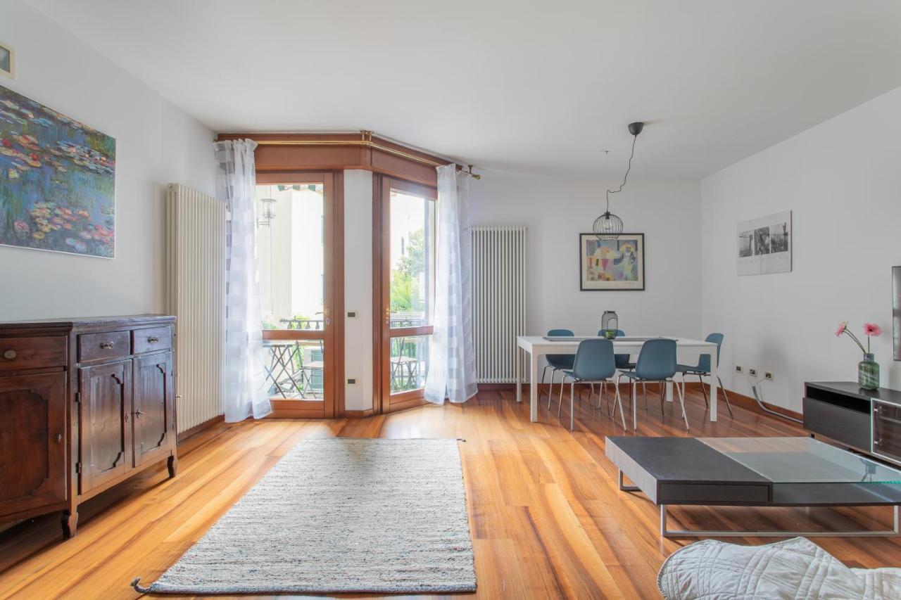 Casa Anna - 2 Bedrooms Apartment ปาโดวา ภายนอก รูปภาพ